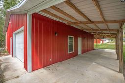 132 Pembroke Lane  photo 4