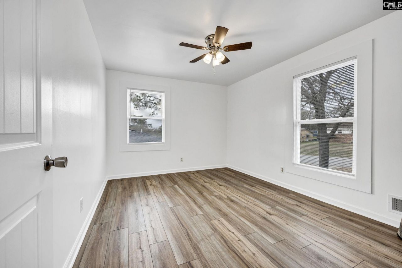 2927 Cranbrook Lane  Photo 24