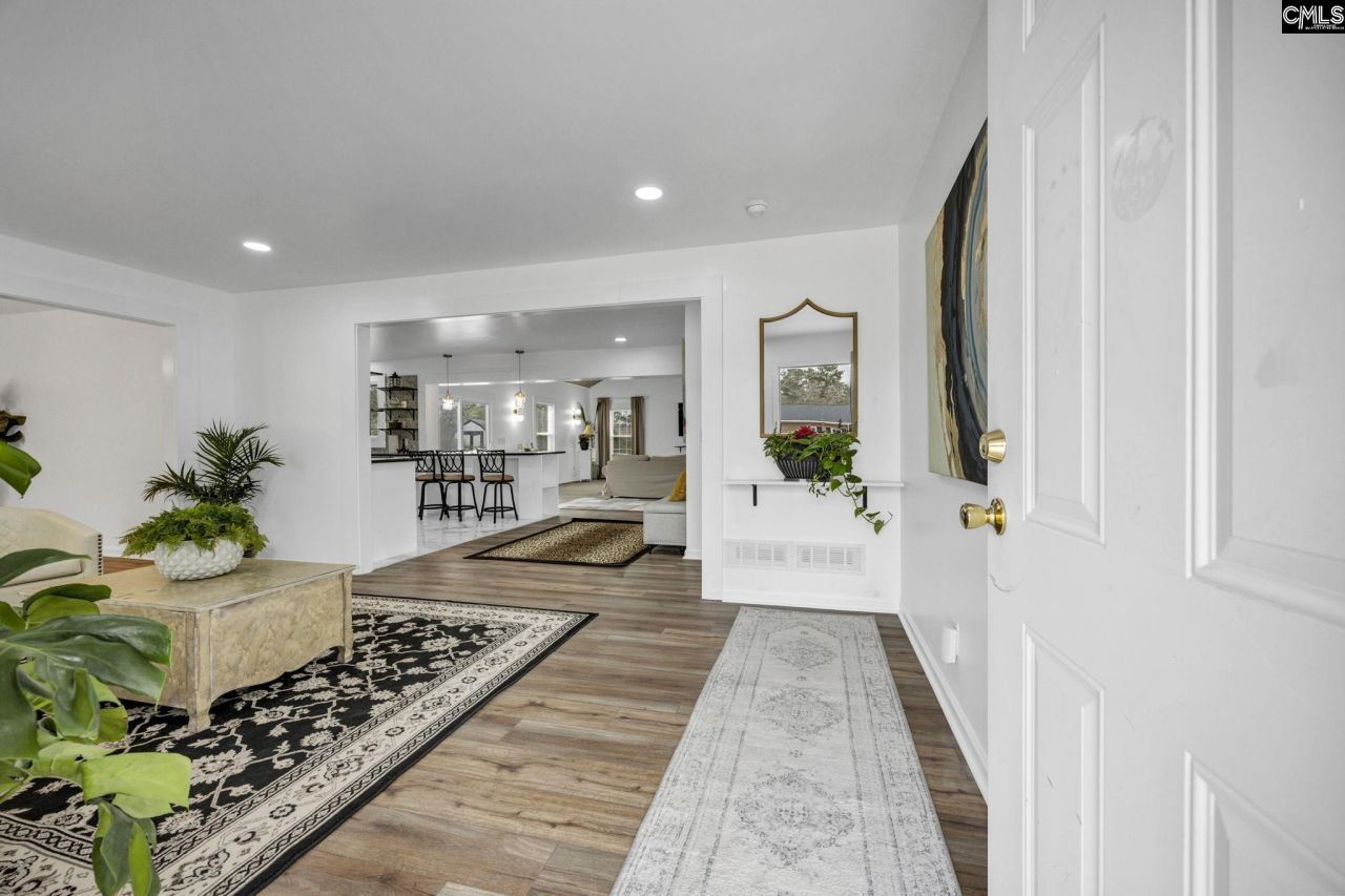 2927 Cranbrook Lane  Photo 5