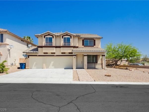 8224 Cassis Court, Las Vegas, NV 89117