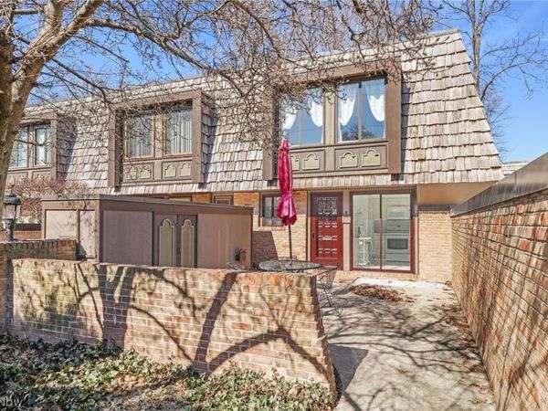 1110 By The Shores Drive, Unit 4, Huron, OH 44839