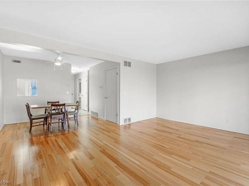 1110 By The Shores Drive, Unit 4, Huron, OH 44839 Photo 4