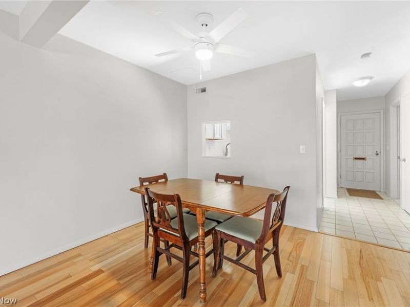 1110 By The Shores Drive, Unit 4, Huron, OH 44839 Photo 6