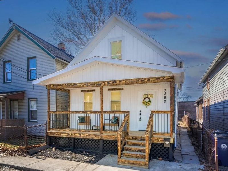 3290 W 23rd Place, Cleveland, OH 44109 Photo 1