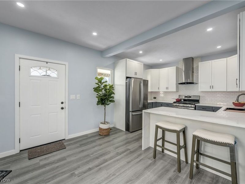 3290 W 23rd Place, Cleveland, OH 44109 Photo 13