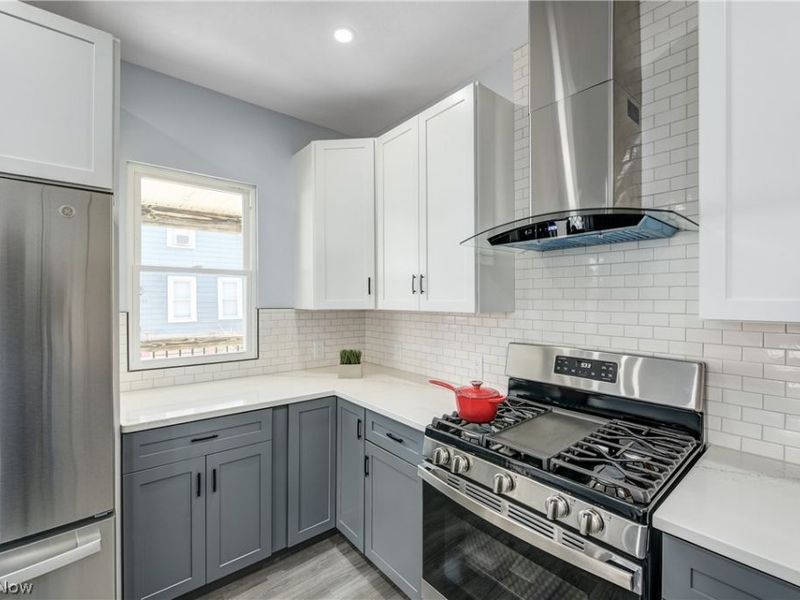 3290 W 23rd Place, Cleveland, OH 44109 Photo 15