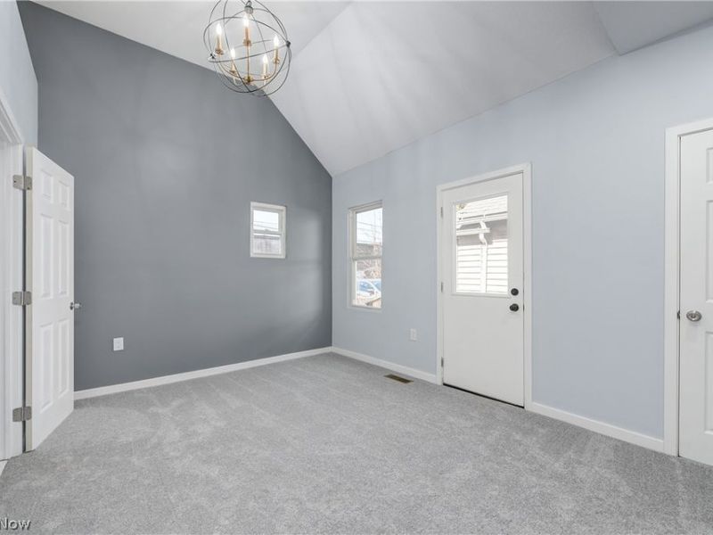 3290 W 23rd Place, Cleveland, OH 44109 Photo 24