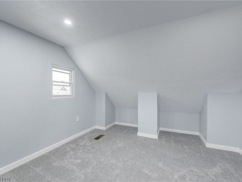 3290 W 23rd Place, Cleveland, OH 44109 Photo 39