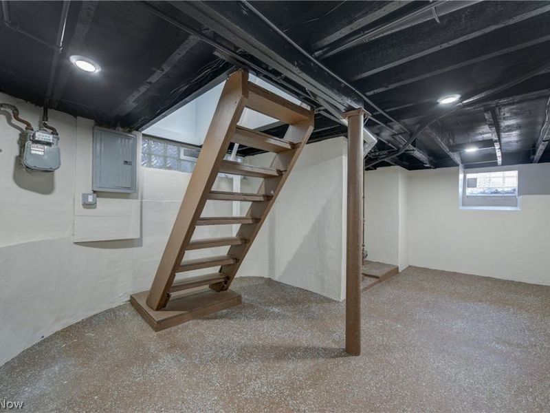 3290 W 23rd Place, Cleveland, OH 44109 Photo 40