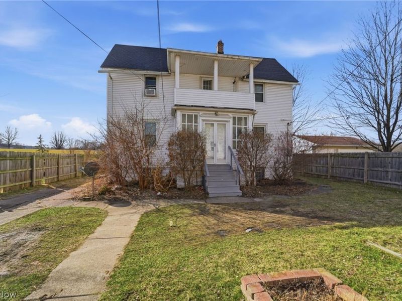 3702 W 15th Street, Cleveland, OH 44109 Photo 2