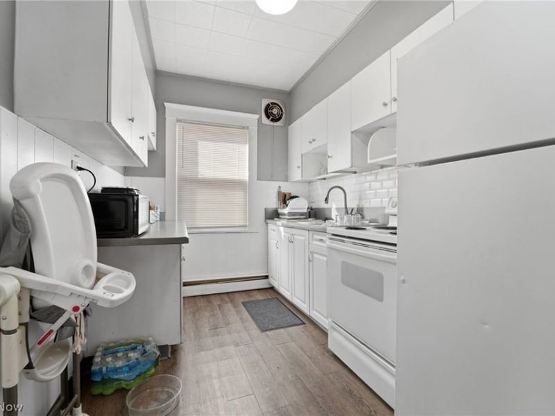 3702 W 15th Street, Cleveland, OH 44109 Photo 7