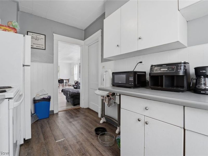 3702 W 15th Street, Cleveland, OH 44109 Photo 8