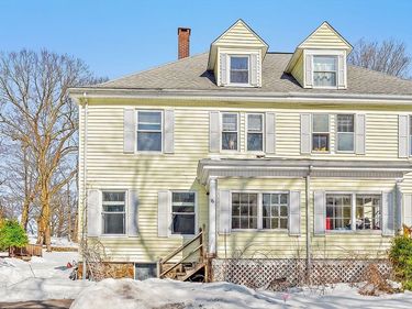 16 Bancroft Park, Unit 16, Hopedale, MA 01747