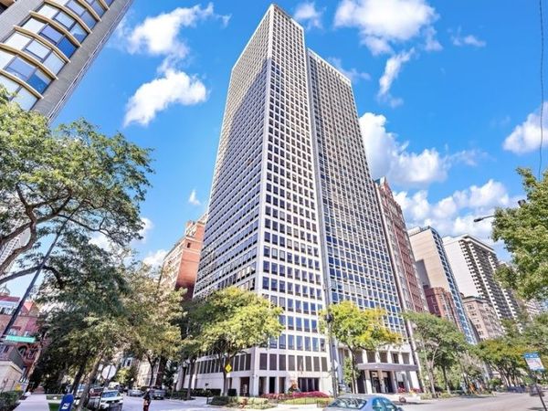 1100 N Lake Shore Drive, Unit 11B, Chicago, IL 60611