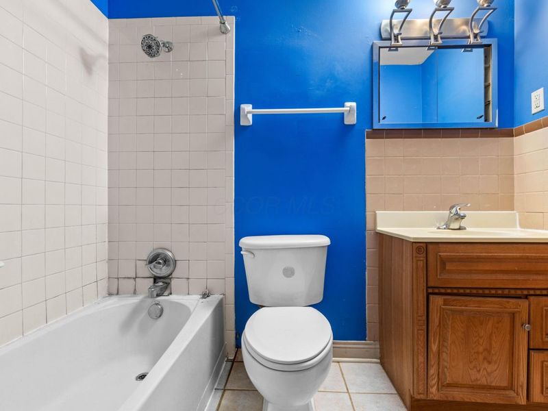 6672 Bartlett Road , Reynoldsburg, OH 43068 Photo 14