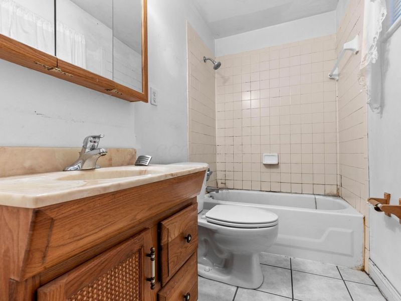 6672 Bartlett Road , Reynoldsburg, OH 43068 Photo 21