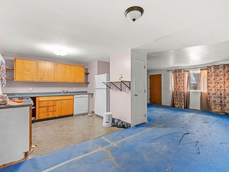 6672 Bartlett Road , Reynoldsburg, OH 43068 Photo 9