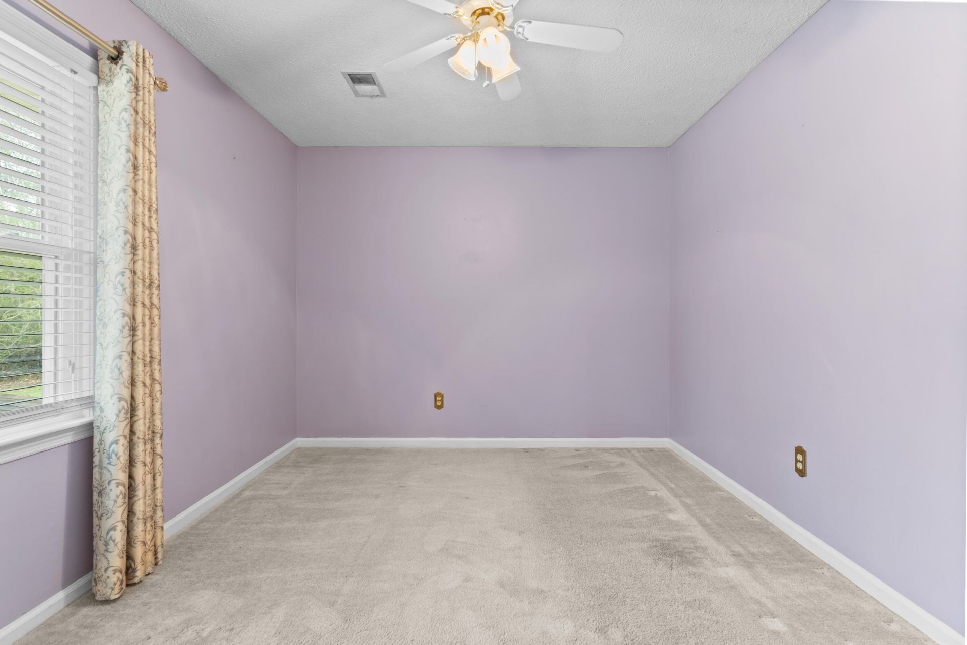 108 Coy Court Photo 19