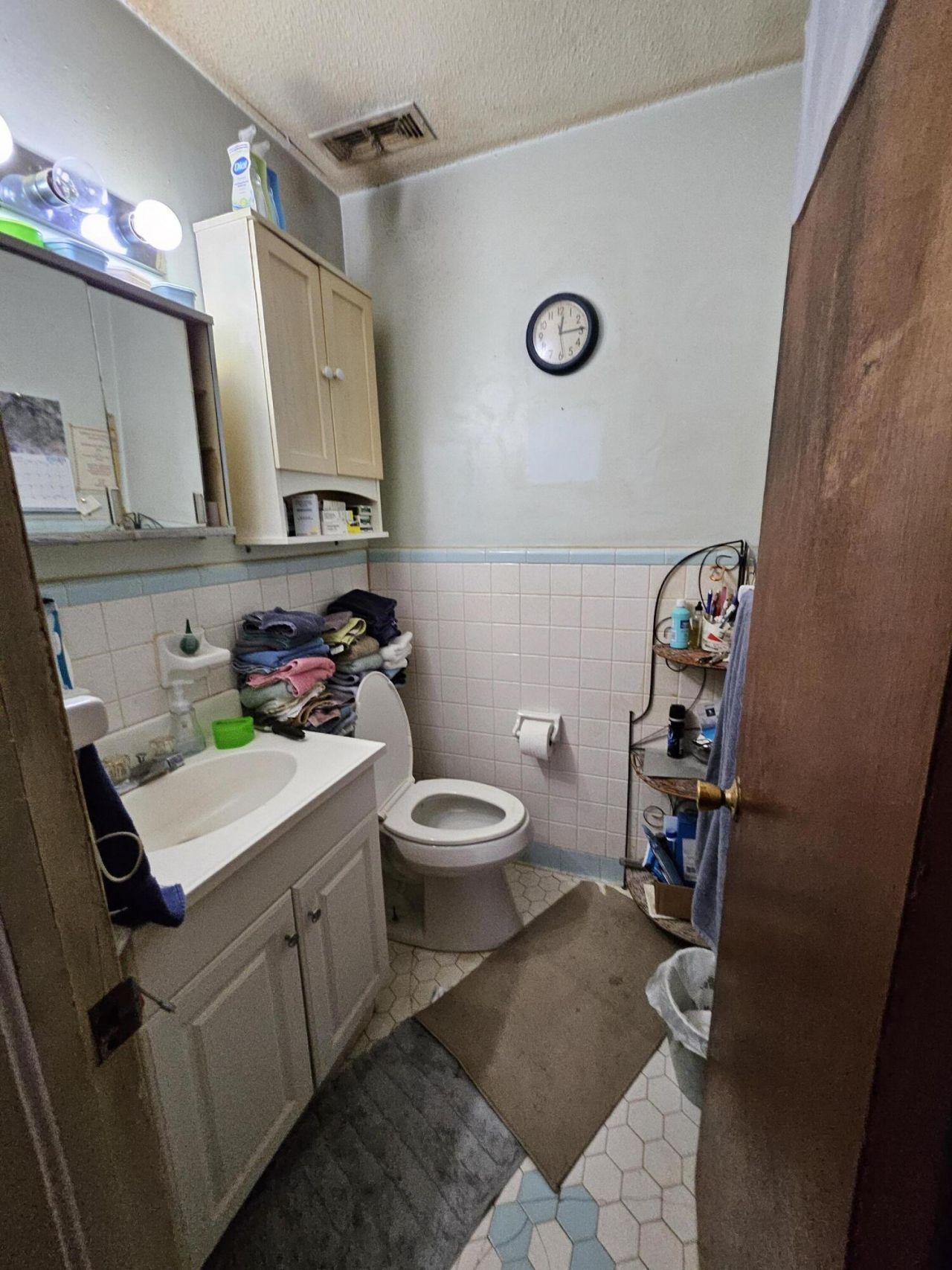 347 Holly Avenue Photo 14