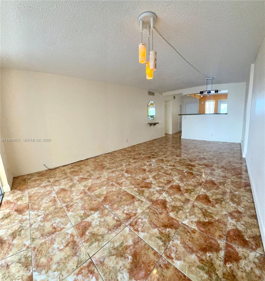 609 NE 14th Ave, Unit 706, Hallandale Beach, FL 33009 Photo