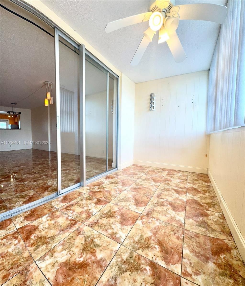 609 NE 14th Ave, Unit 706, Hallandale Beach, FL 33009 Photo
