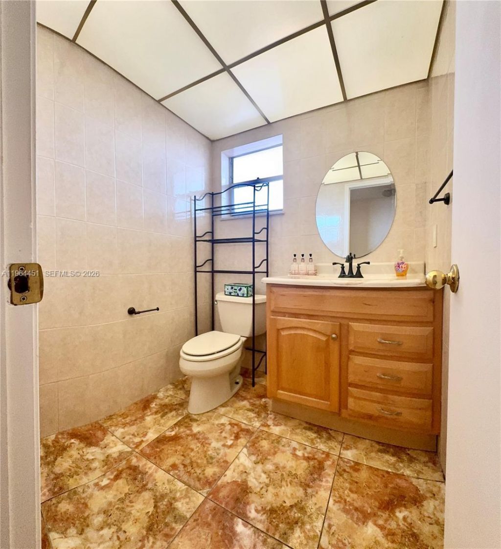 609 NE 14th Ave, Unit 706, Hallandale Beach, FL 33009 Photo