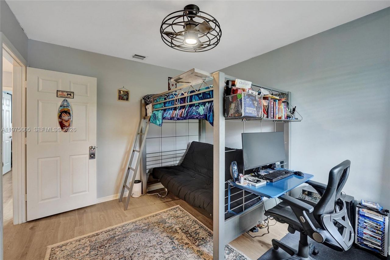 18231 SW 27th St, Miramar, FL 33029 Photo