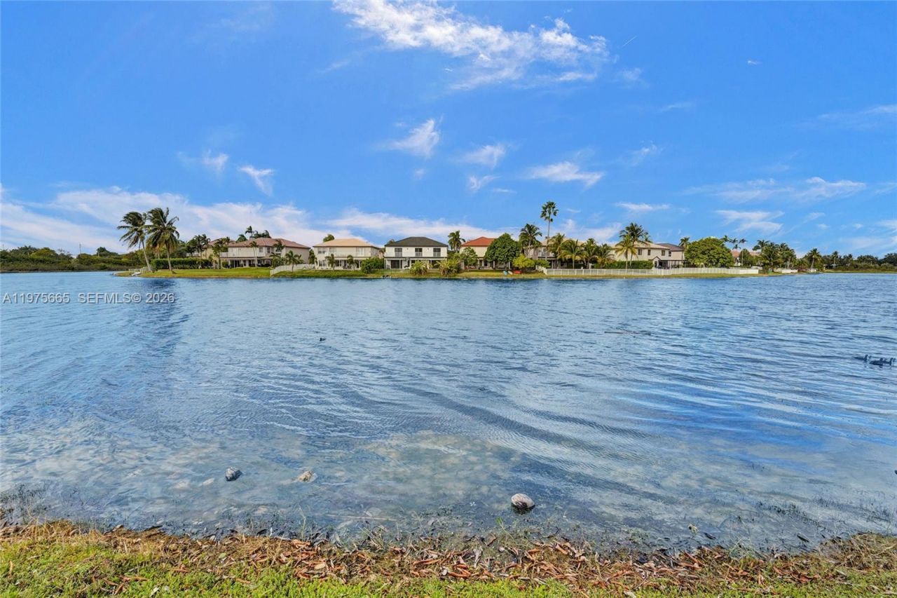 18231 SW 27th St, Miramar, FL 33029 Photo