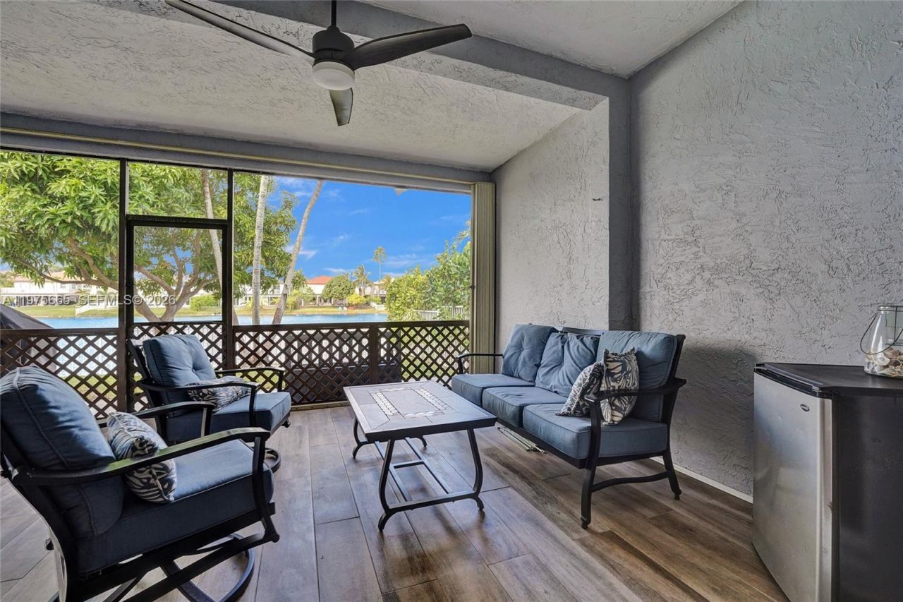 18231 SW 27th St, Miramar, FL 33029 Photo