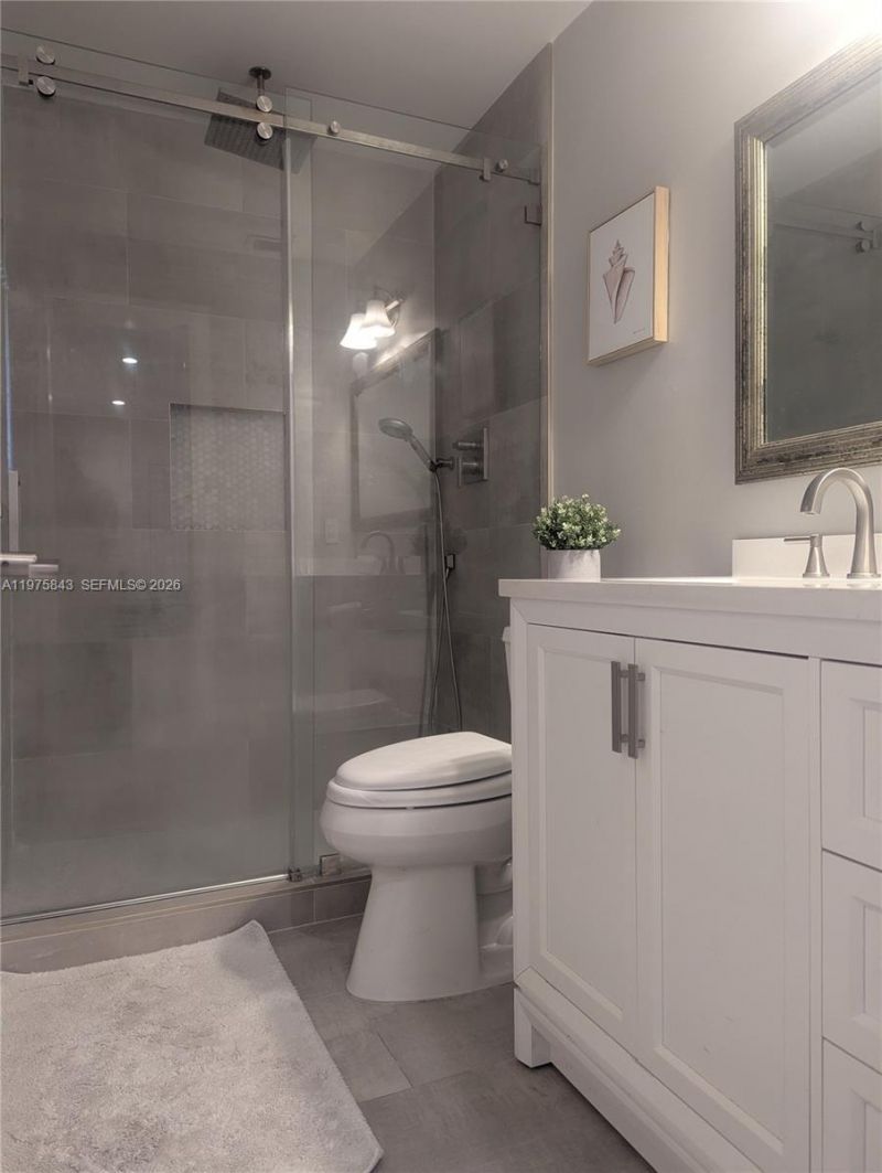 679 Racquet Club Rd , Unit 4, Weston, FL 33326 Photo