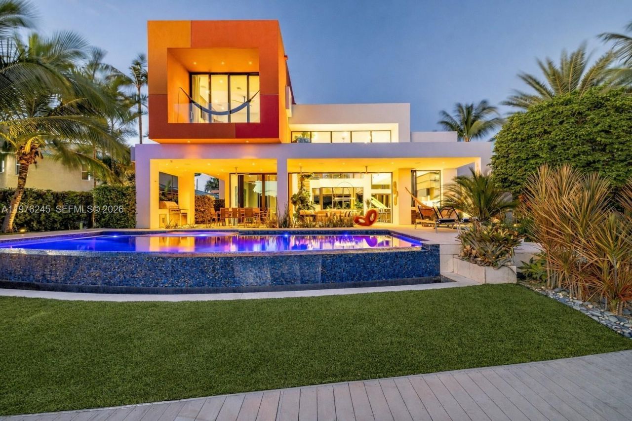 2101 NE 20th Ave, Wilton Manors, FL 33305 Photo