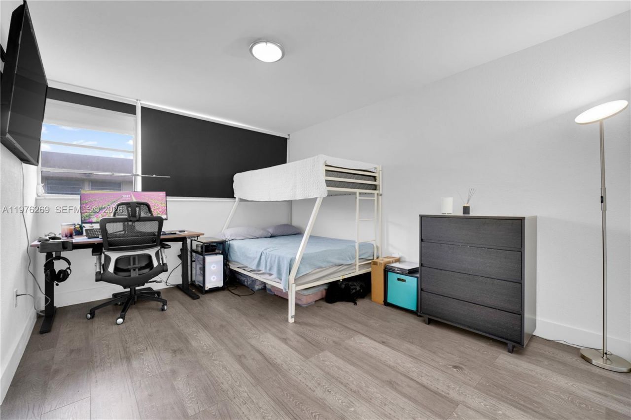 830 NW 87th Ave , Unit 406, Miami, FL 33172 Photo