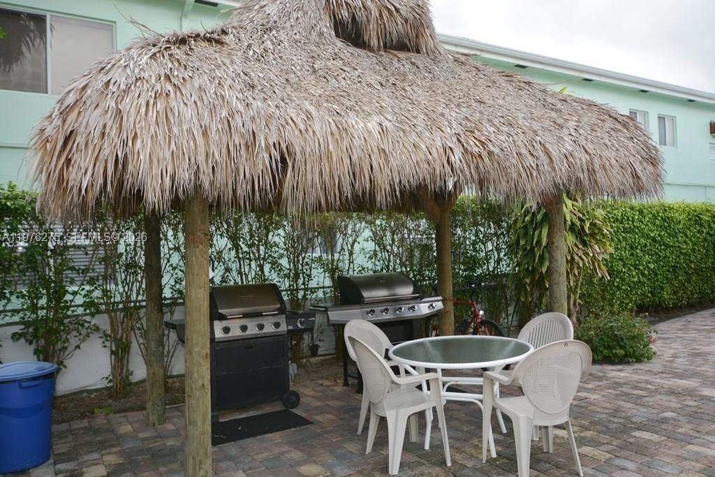 4228 N Ocean Dr, Unit 17, Lauderdale by the Sea, FL 33308 Photo