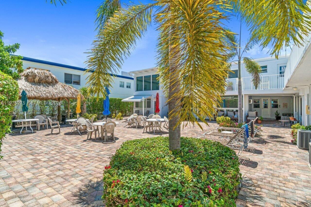 4228 N Ocean Dr, Unit 17, Lauderdale by the Sea, FL 33308 Photo