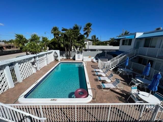4228 N Ocean Dr, Unit 17, Lauderdale by the Sea, FL 33308 Photo