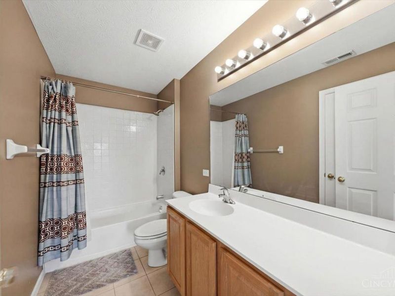 250 Ballard Drive, Springboro, OH 45066 Photo 39