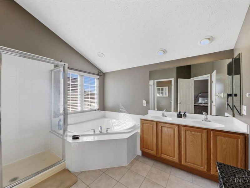 250 Ballard Drive, Springboro, OH 45066 Photo 45