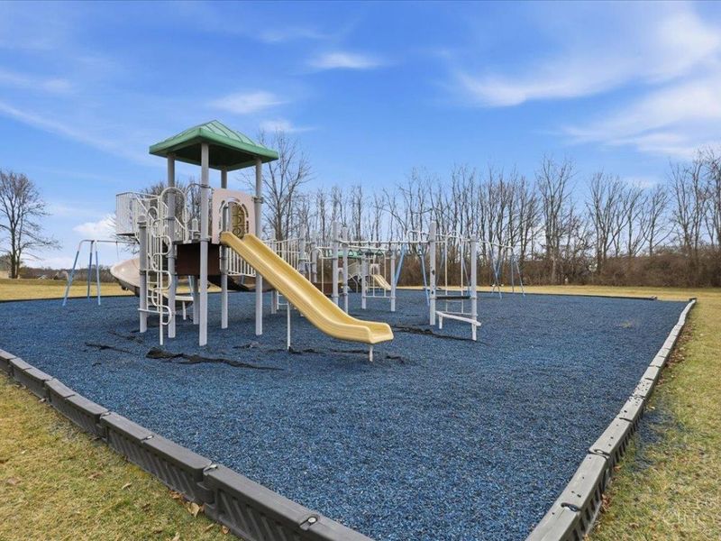 250 Ballard Drive, Springboro, OH 45066 Photo 77