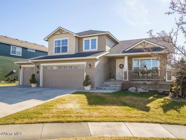 1688 W Umpqua CT , Post Falls, ID 83854