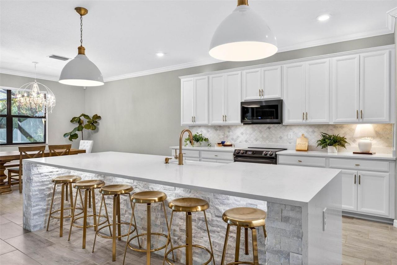 710 Acacia Court, Bradenton, FL 34212 Photo