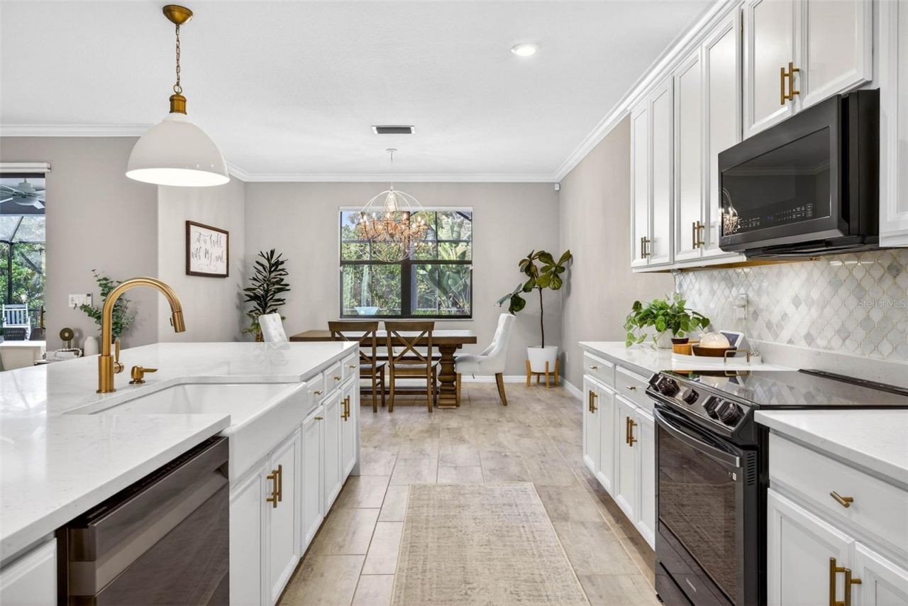 710 Acacia Court, Bradenton, FL 34212 Photo