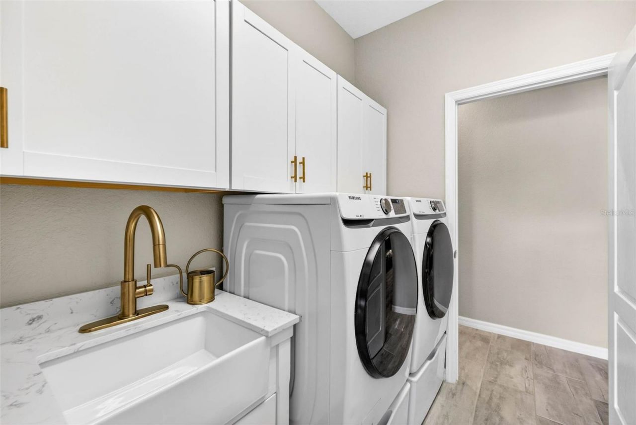 710 Acacia Court, Bradenton, FL 34212 Photo