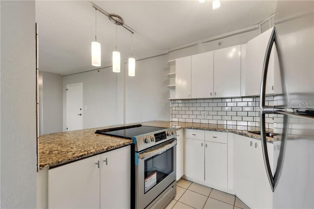 3315 58th Avenue S, Unit 615, Saint Petersburg, FL 33712 Photo