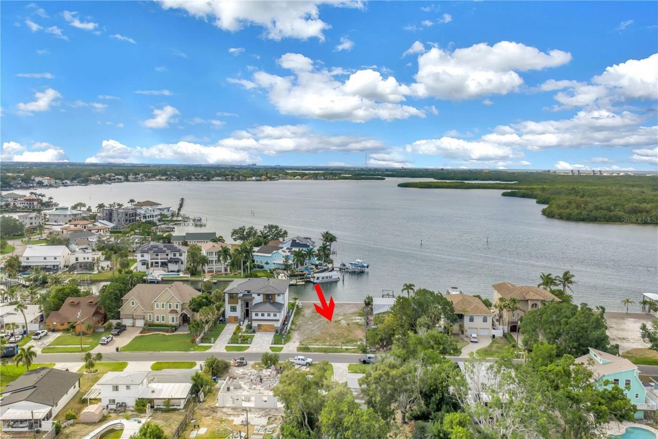 2129 Bayou Grande Boulevard Ne, Saint Petersburg, FL 33703 Photo