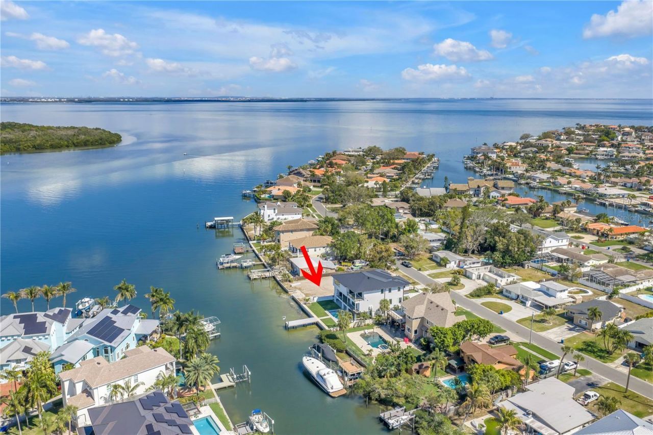 2129 Bayou Grande Boulevard Ne, Saint Petersburg, FL 33703 Photo