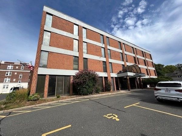 155 Maple Street, Unit 403, Springfield, MA 01105