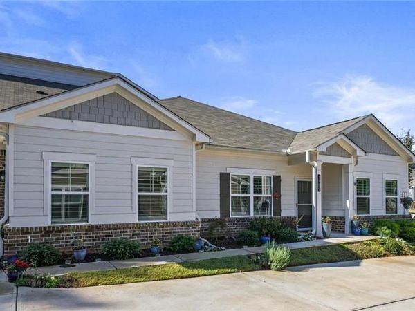 3905 Shelleydale Drive, Powder Springs, GA 30127