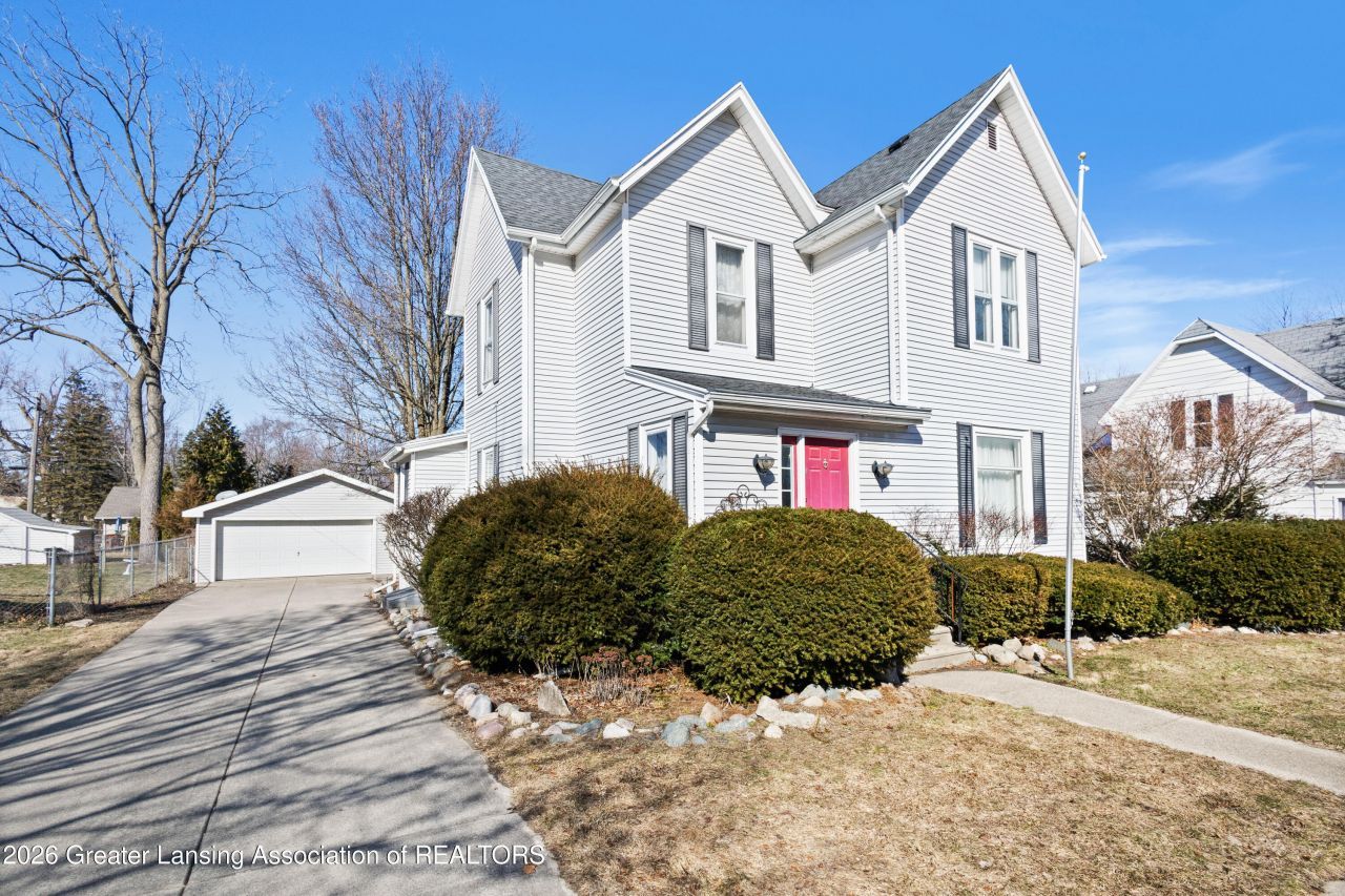 514 W Maple Street, Mason, MI 48854 Main Photo