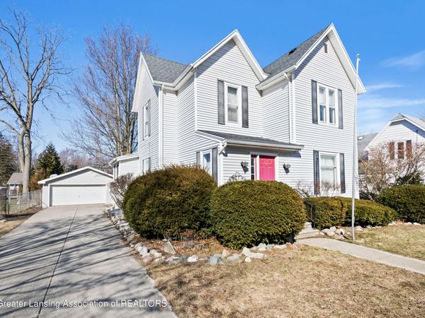 514 W Maple Street, Mason, MI 48854