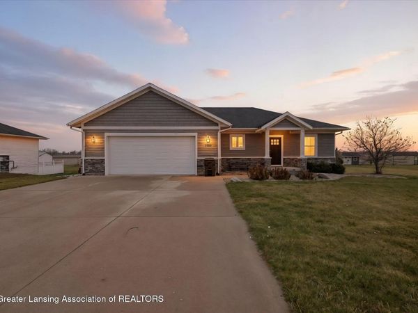 2300 N Watson Road, St. Johns, MI 48879